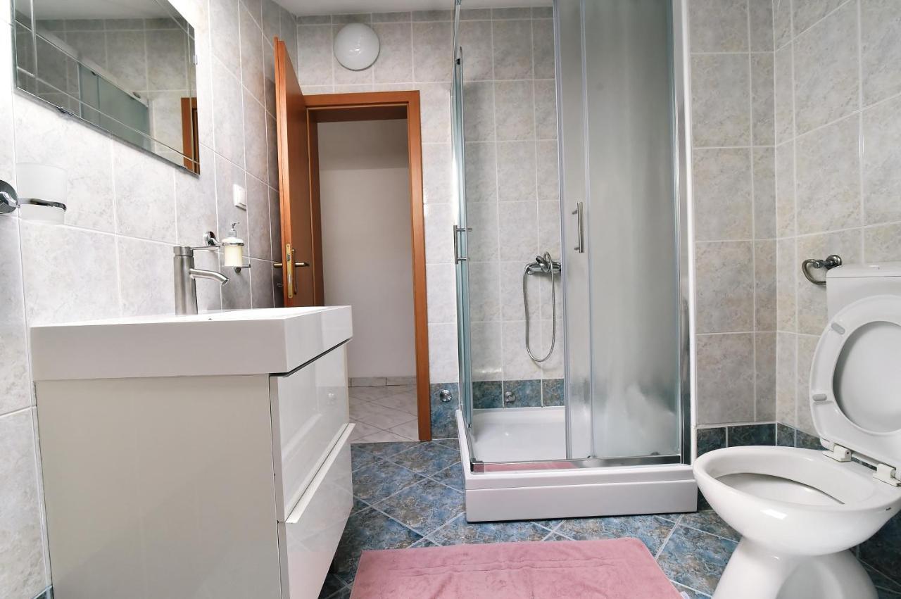 Apartment Luni Ii *