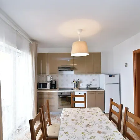 Apartments Luni II Baska  Exterior photo