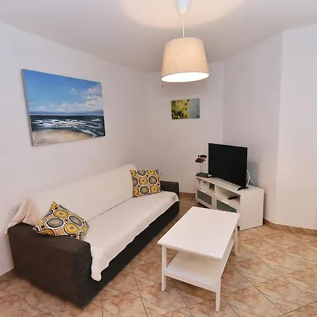 Apartments Luni II Baska  Exterior photo